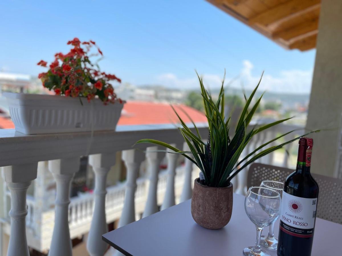 Vila Arial Vlorë 外观 照片