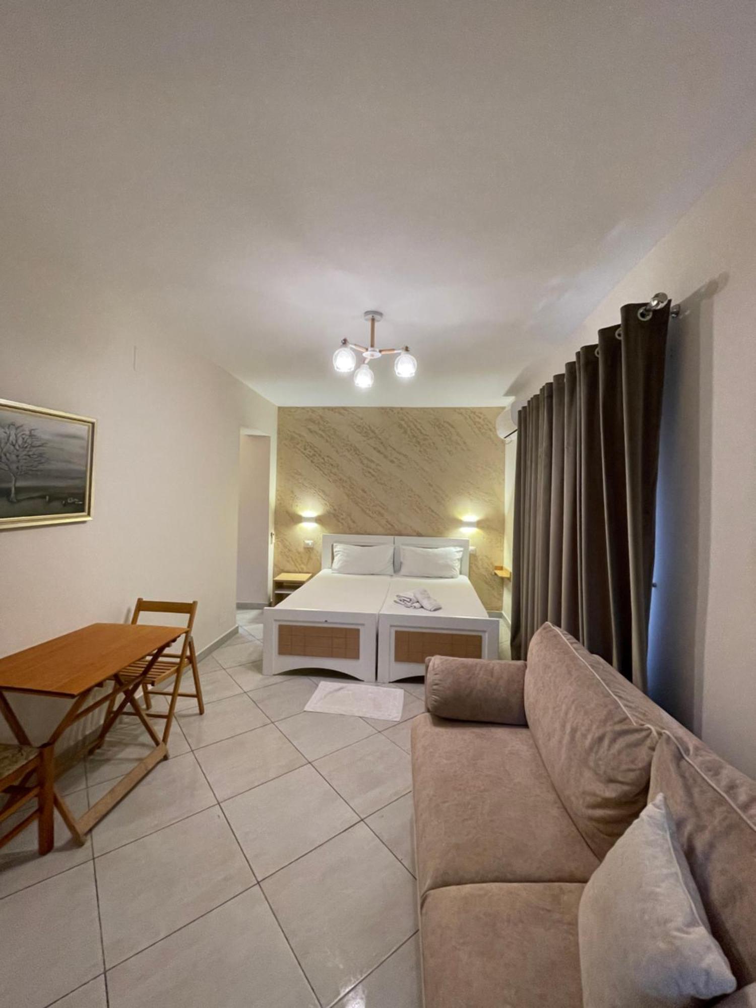 Vila Arial Vlorë 外观 照片