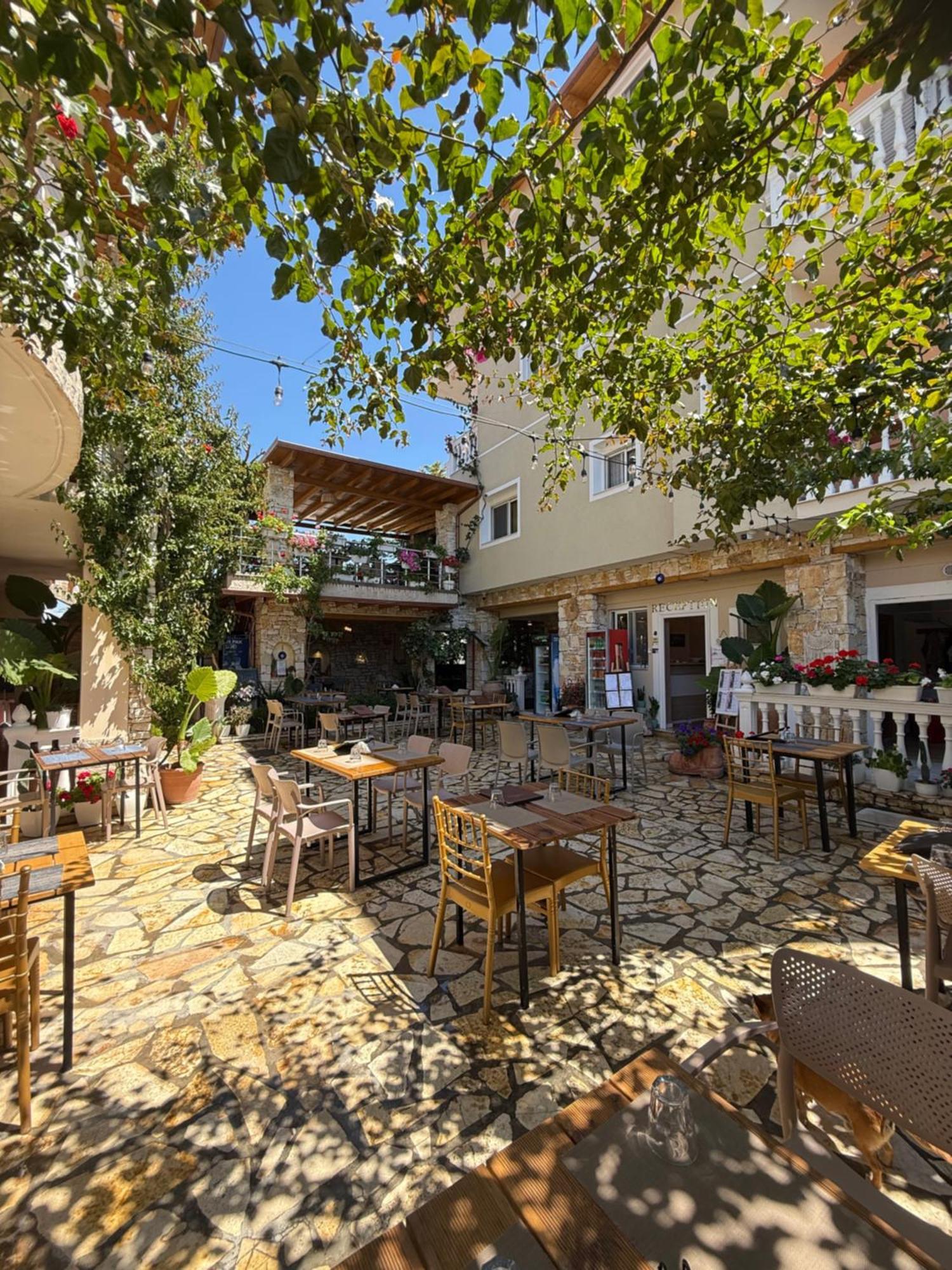 Vila Arial Vlorë 外观 照片